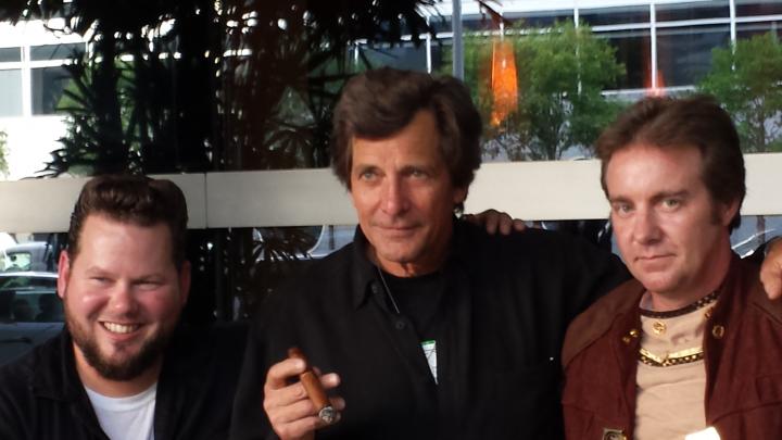 Spectre and Monolith smoking cigars with Dirk